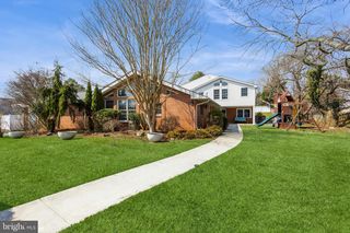 7908 IVY LN, Baltimore, MD 21208