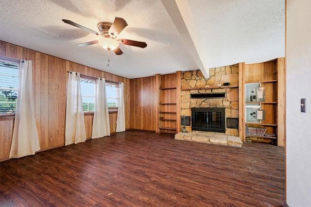 1471 County Road 219, Gainesville, TX 76240