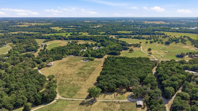 1471 County Road 219, Gainesville, TX 76240