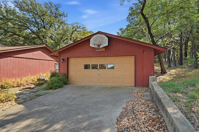 1471 County Road 219, Gainesville, TX 76240