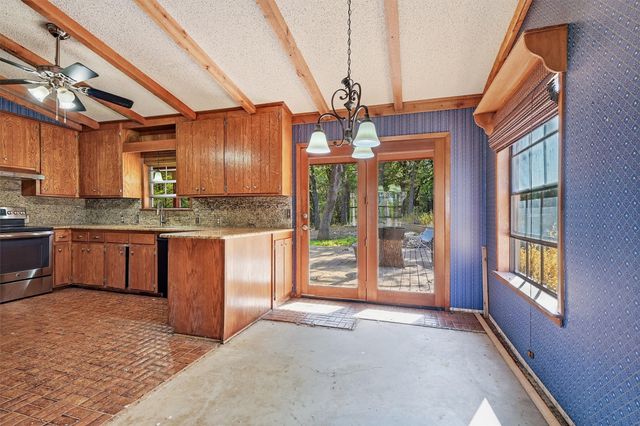 1471 County Road 219, Gainesville, TX 76240