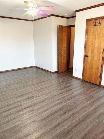 1004 N Eunice Avenue, Newcastle, OK 73065