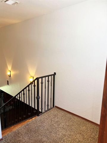 1004 N Eunice Avenue, Newcastle, OK 73065