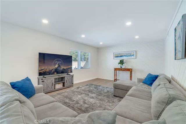 25421 Adriana, Mission Viejo, CA 92691