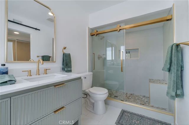 25421 Adriana, Mission Viejo, CA 92691