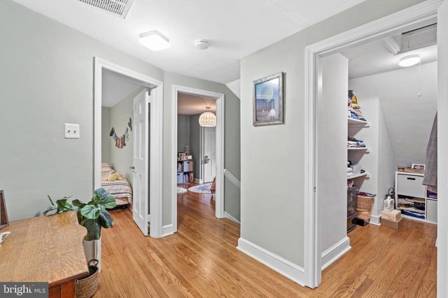 594 HAVERFORD RD, Haverford, PA 19041