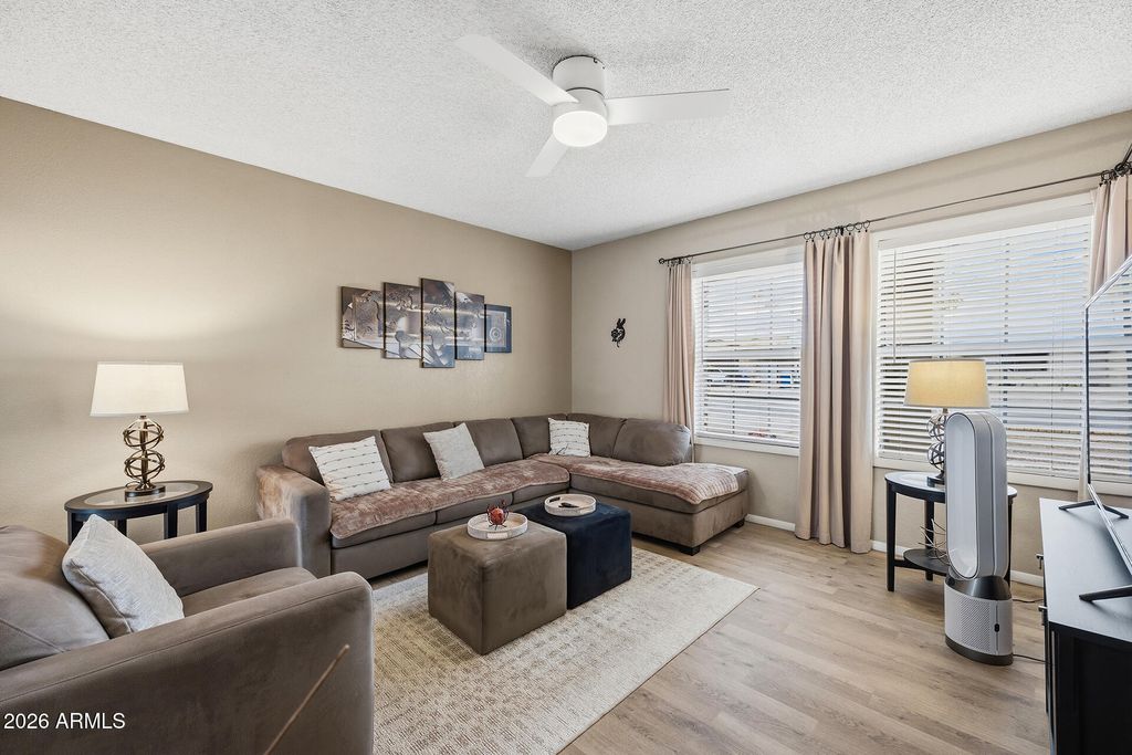 1427 W PLANA Avenue, Mesa, AZ 85202 — photo 2