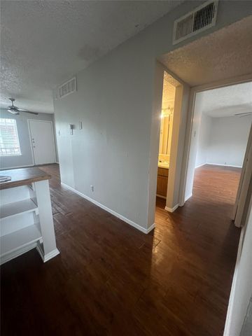 311 E 31st ST 307A, Austin, TX 78705