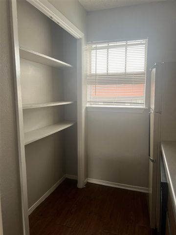 311 E 31st ST 307A, Austin, TX 78705