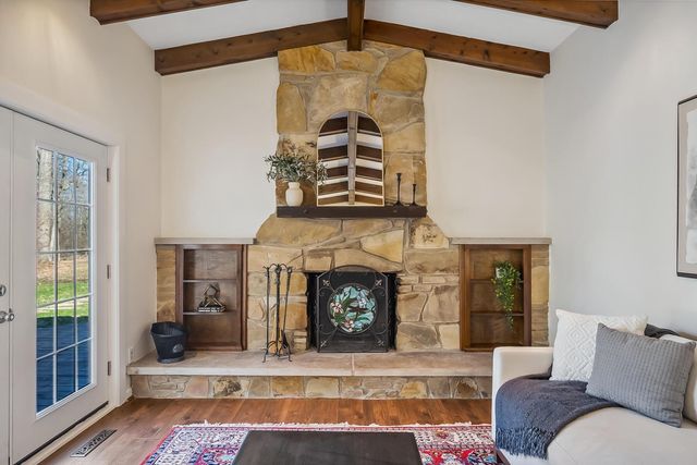 8136 KENNEDY Road, Blacklick, OH 43004