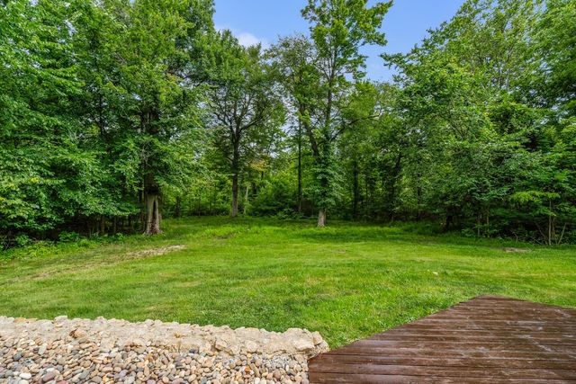 8136 KENNEDY Road, Blacklick, OH 43004