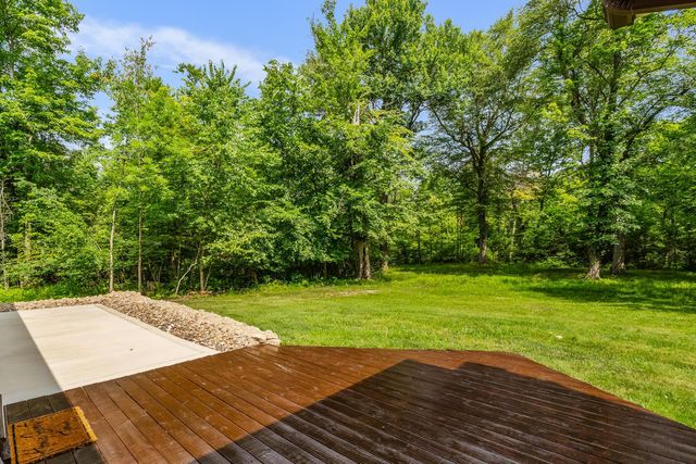 8136 KENNEDY Road, Blacklick, OH 43004