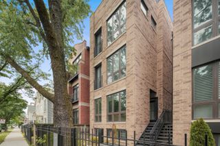 1516 W Diversey Avenue 3, Chicago, IL 60614