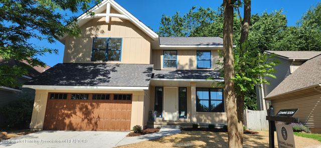 7822 Forestview Drive, Haslett, MI 48840