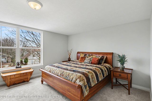 7822 Forestview Drive, Haslett, MI 48840