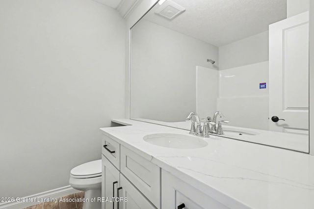 7822 Forestview Drive, Haslett, MI 48840