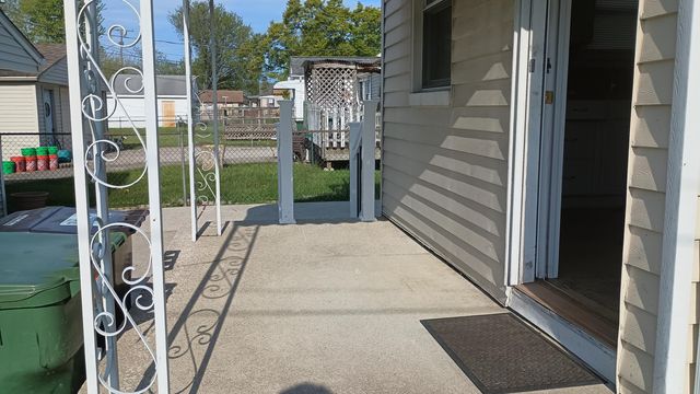 13647 Netherwood Street, Southgate, MI 48195