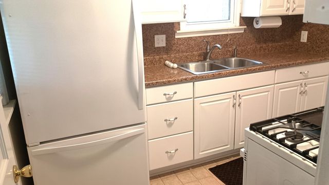 13647 Netherwood Street, Southgate, MI 48195