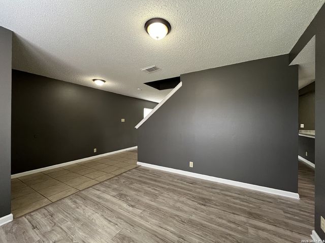 14443 Mountainside Ridge, San Antonio, TX 78233