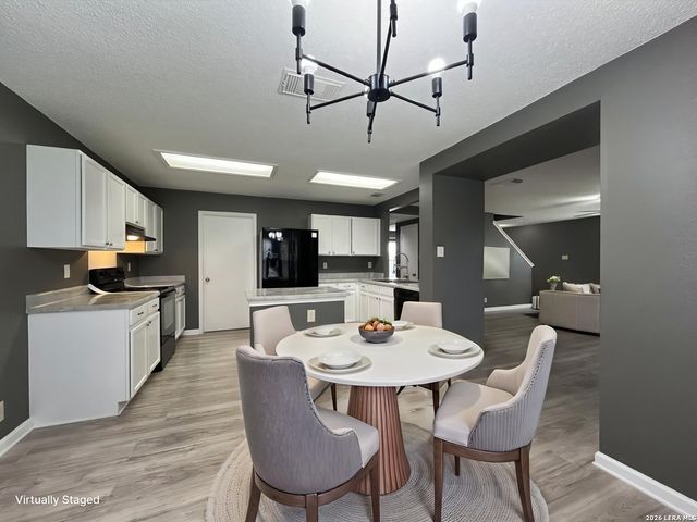 14443 Mountainside Ridge, San Antonio, TX 78233