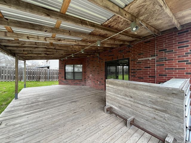 14443 Mountainside Ridge, San Antonio, TX 78233