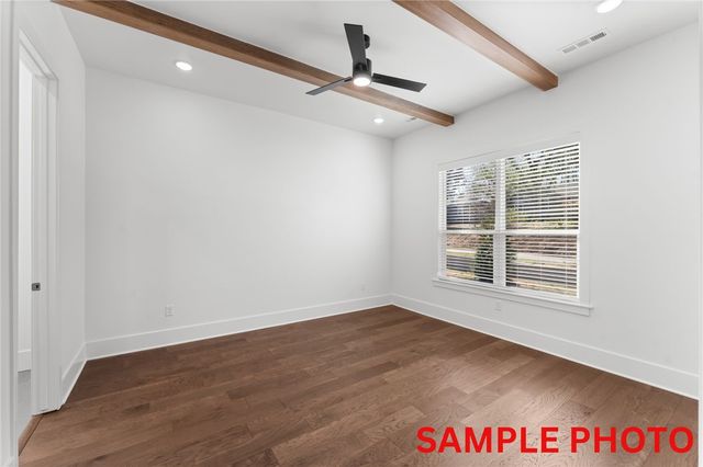 2880 N Sumac Drive, Fayetteville, AR 72703