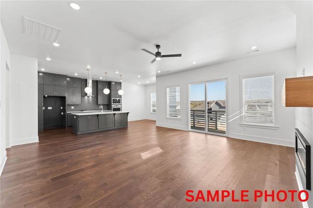 2880 N Sumac Drive, Fayetteville, AR 72703