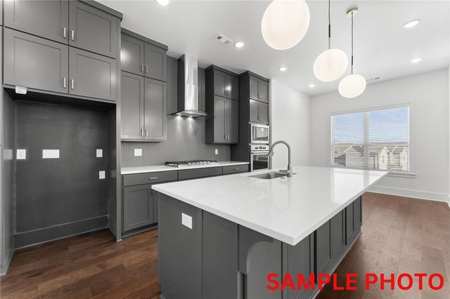 2880 N Sumac Drive, Fayetteville, AR 72703