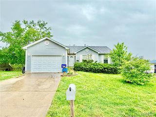 305 Houser Street, Park Hills, MO 63601