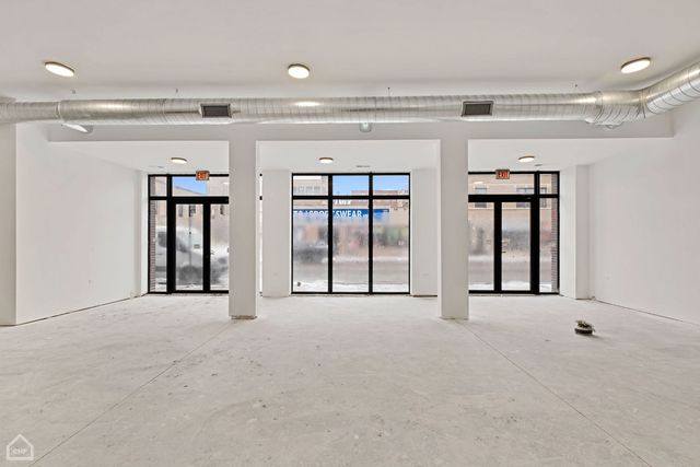 4414 N Kedzie Avenue, Chicago, IL 60625