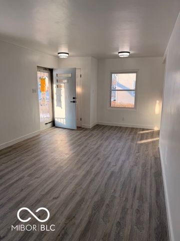 5870 Cadillac Drive, Speedway, IN 46224