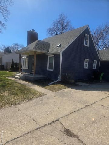 29281 Mcdonald Street, Roseville, MI 48066