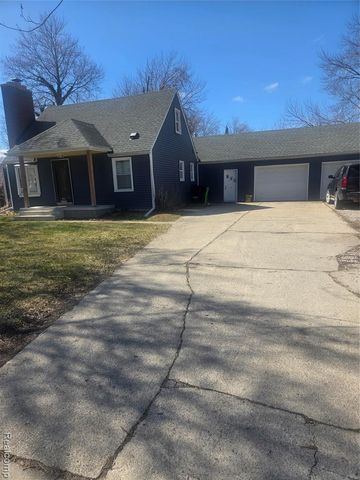 29281 Mcdonald Street, Roseville, MI 48066