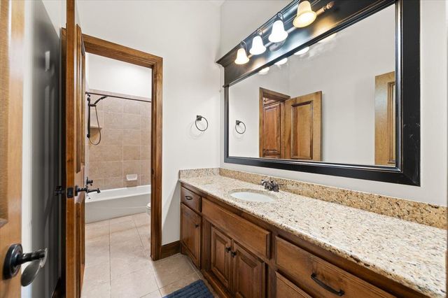 6508 Hackberry Trail, Edmond, OK 73034