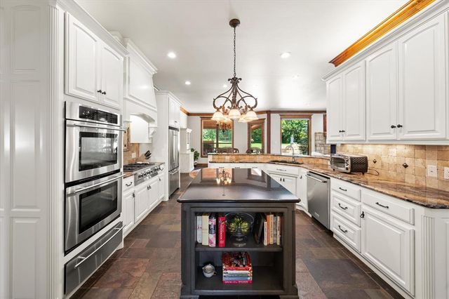 6508 Hackberry Trail, Edmond, OK 73034