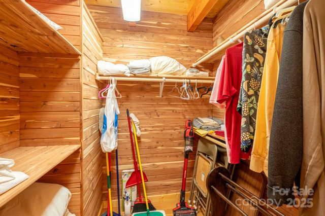 160 Capote Court, Boone, NC 28607