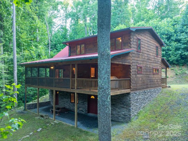 160 Capote Court, Boone, NC 28607