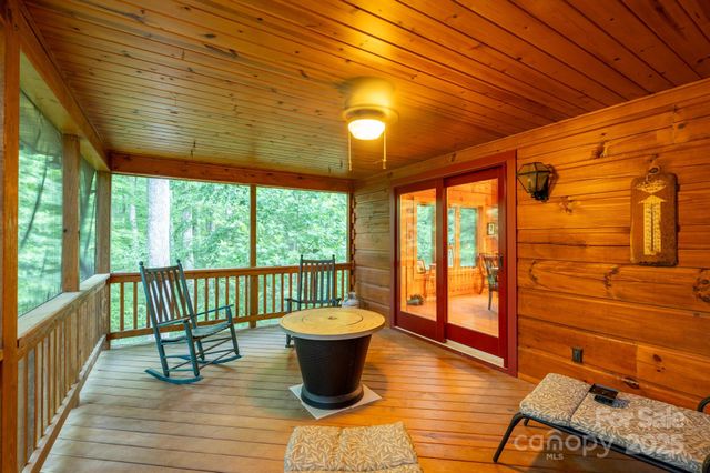 160 Capote Court, Boone, NC 28607