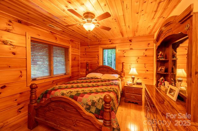 160 Capote Court, Boone, NC 28607