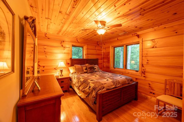 160 Capote Court, Boone, NC 28607