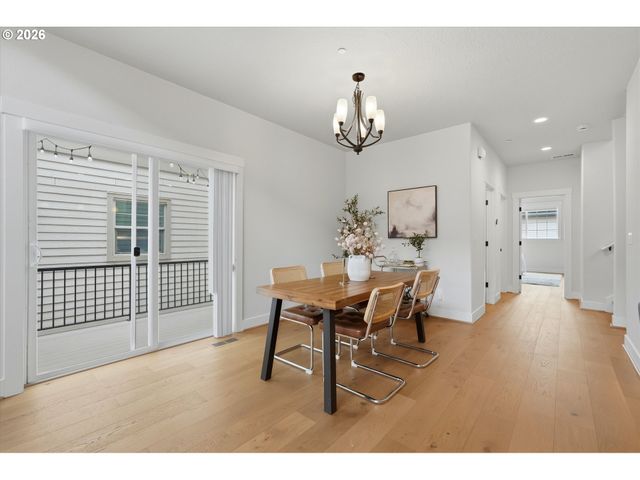 29184 Sw COSTA Cir E, Wilsonville, OR 97070