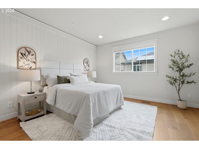 29184 Sw COSTA Cir E, Wilsonville, OR 97070