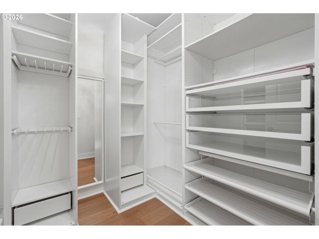 29184 Sw COSTA Cir E, Wilsonville, OR 97070