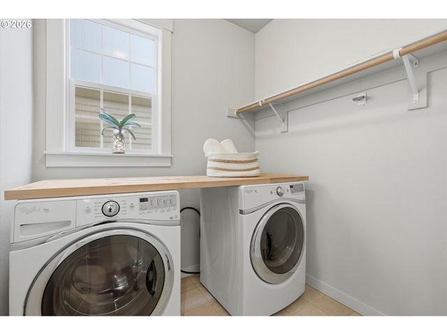 29184 Sw COSTA Cir E, Wilsonville, OR 97070