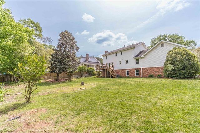 4285 Bending River Trail SW, Lilburn, GA 30047