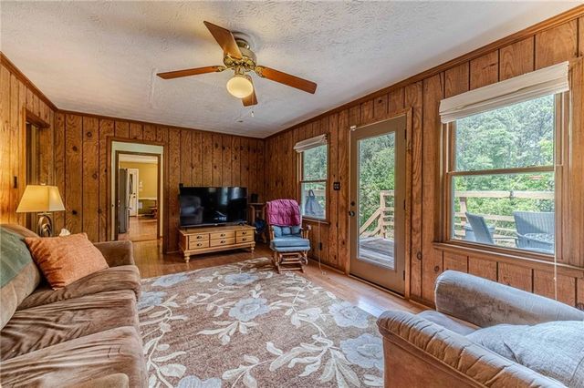 4285 Bending River Trail SW, Lilburn, GA 30047