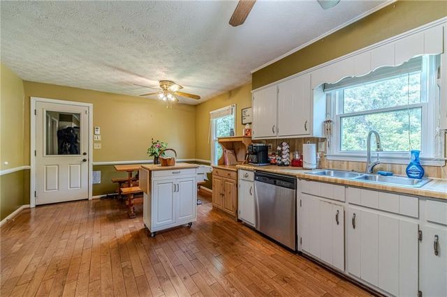 4285 Bending River Trail SW, Lilburn, GA 30047