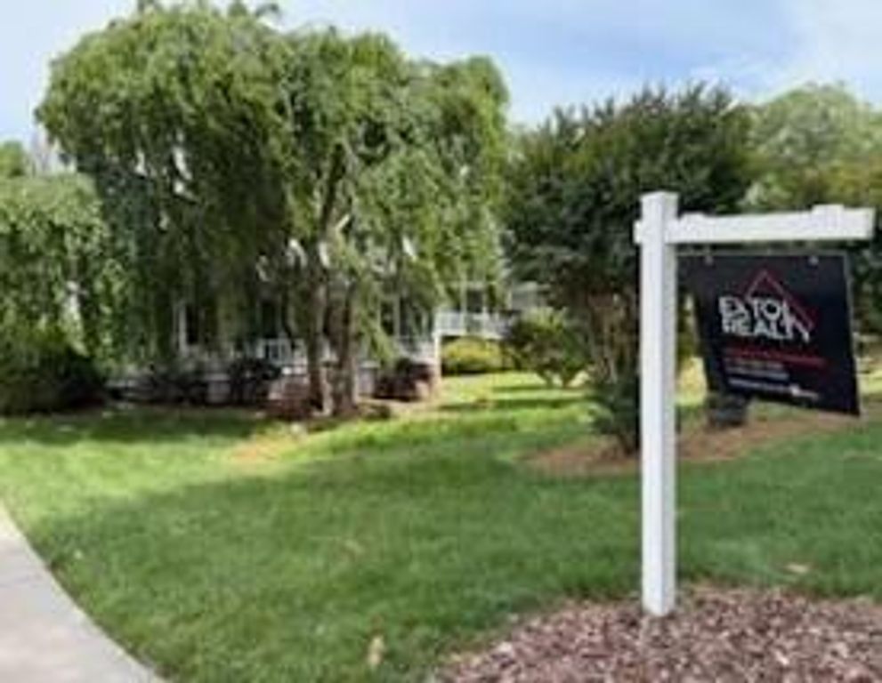 4285 Bending River Trail SW, Lilburn, GA 30047