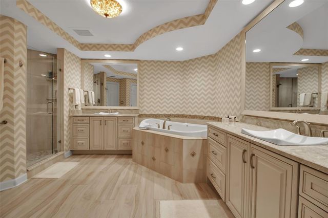 3621 N POINT ROAD 603, Osprey, FL 34229