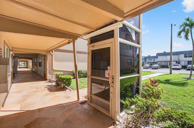 332 Brittany G, Delray Beach, FL 33446